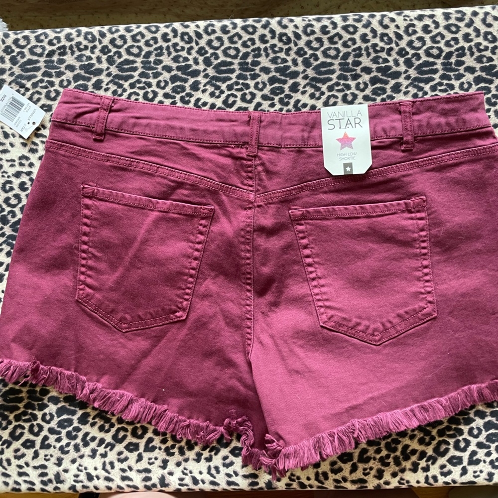 Vanilla star Jrs raspberry denim shorts, size 17 - Picture 8 of 9